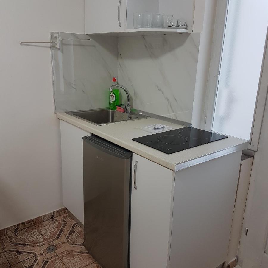 Klent Studio Apartment Pogradec Esterno foto
