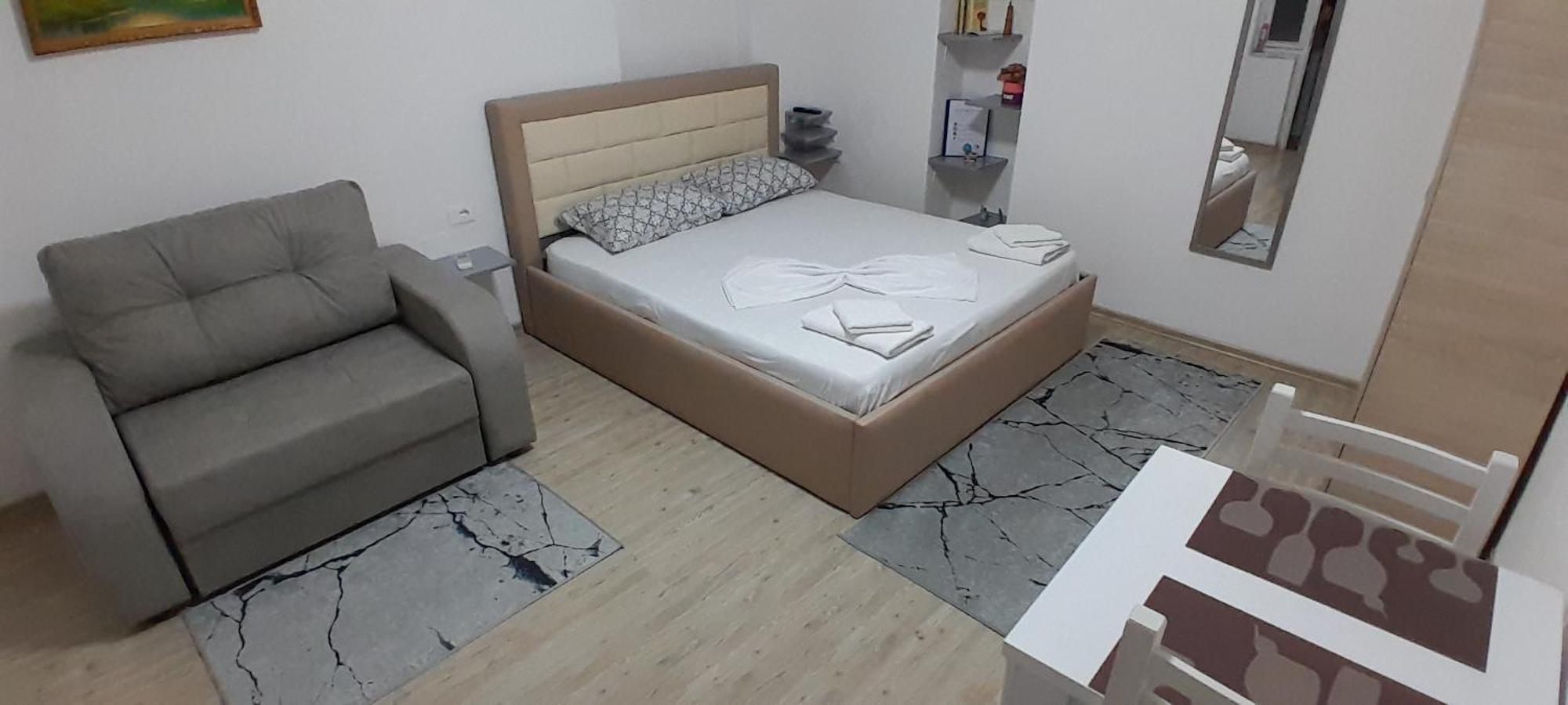 Klent Studio Apartment Pogradec Esterno foto