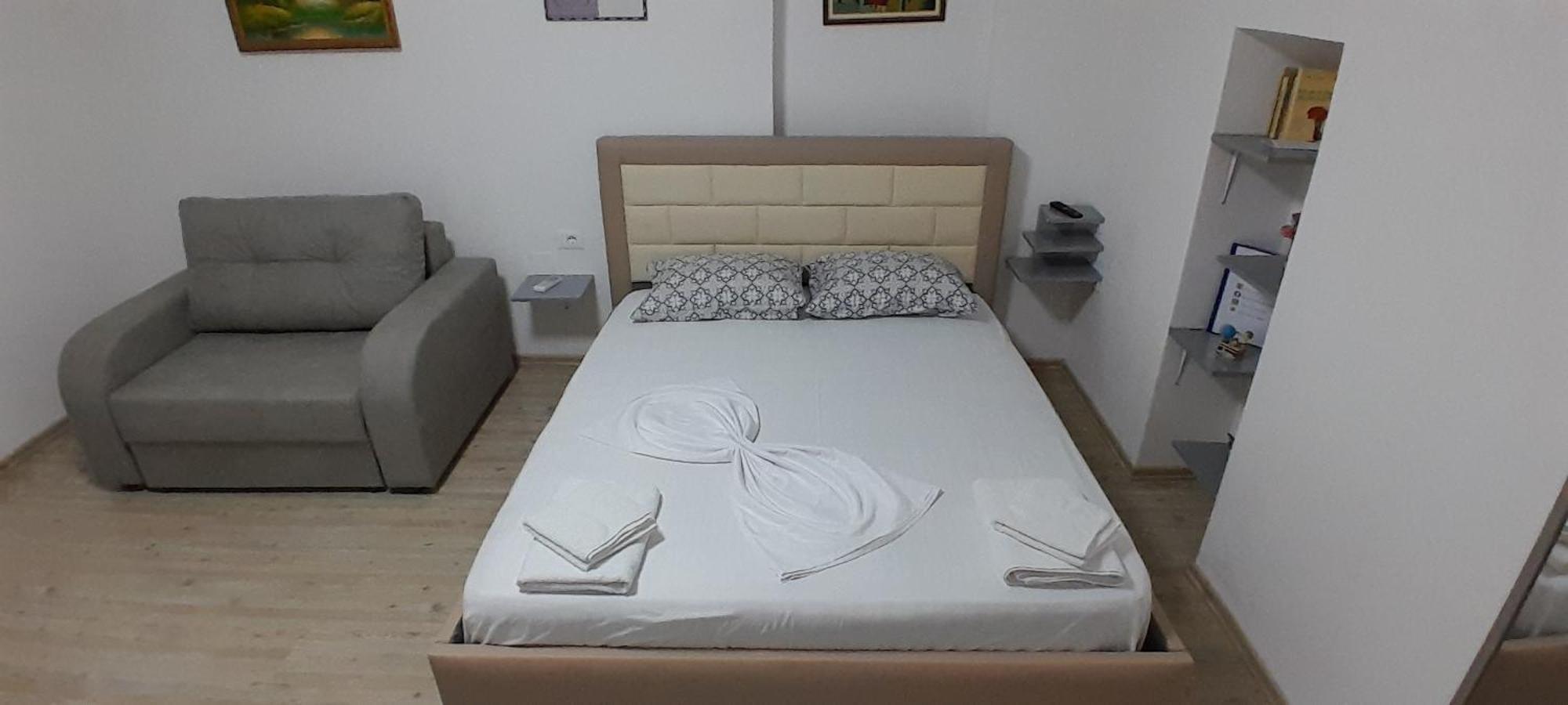 Klent Studio Apartment Pogradec Esterno foto