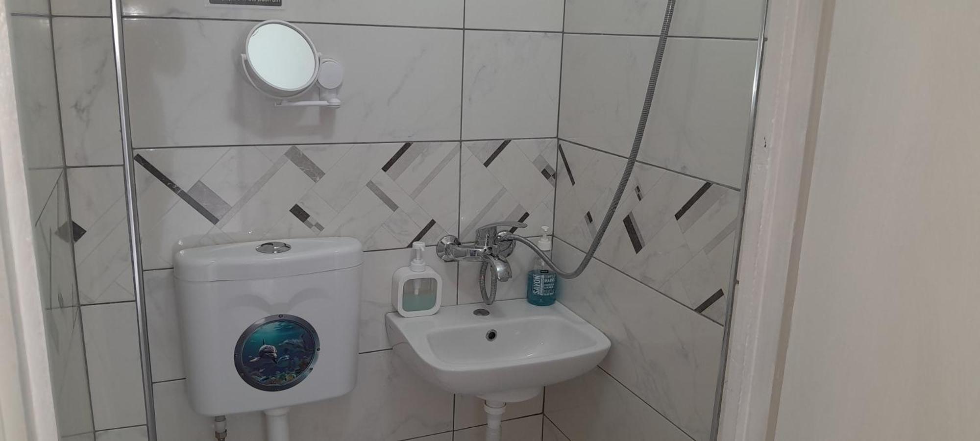 Klent Studio Apartment Pogradec Esterno foto